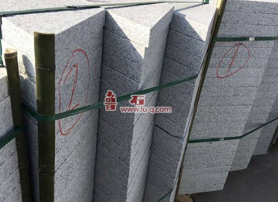 芝麻黑火燒板價格如何多少(圖1) 芝麻黑火燒板價格如何多少(圖1)