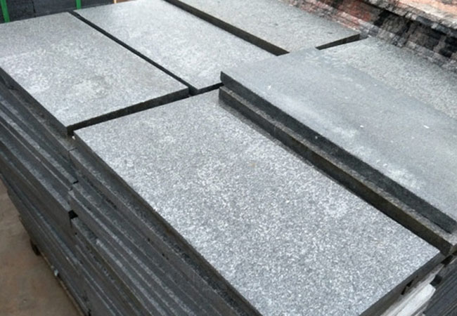 打造地表最強芝麻黑花崗巖荔枝板，盡顯細節之美(圖2)