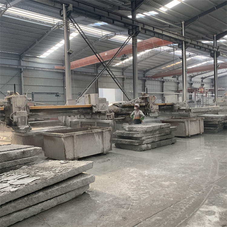 獨特紋理展現個性魅力,挑戰芝麻黑花崗巖荔枝板的設計想象力(圖3) 獨特紋理展現個性魅力,挑戰芝麻黑花崗巖荔枝板的設計想象力(圖3)