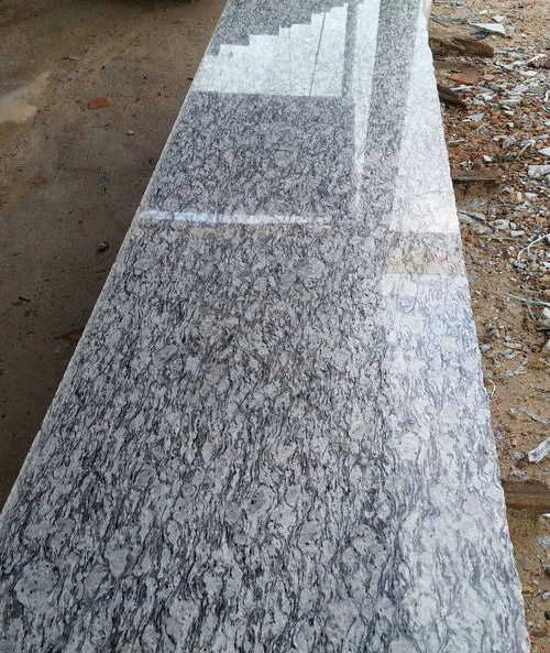 沙發(fā)背景墻石材裝飾清新風(fēng)格(圖4)