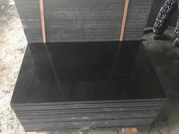 稀有資源打造藝術珍品——蒙古黑石材加工(圖3) 稀有資源打造藝術珍品——蒙古黑石材加工(圖3)