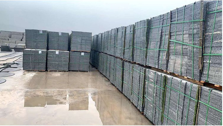 芝麻灰火燒石材圖片(圖3) 芝麻灰火燒石材圖片(圖3)