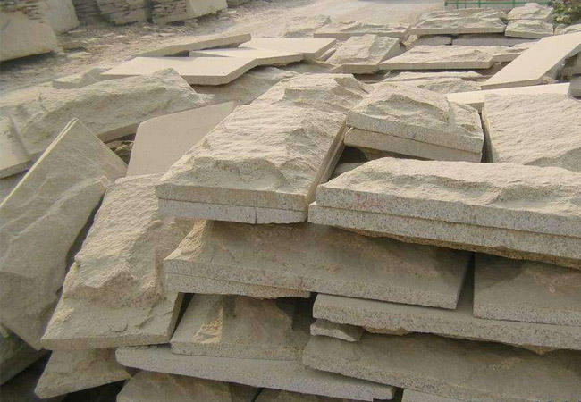 芝麻黑花崗巖荒料價格(圖1) 芝麻黑花崗巖荒料價格(圖1)