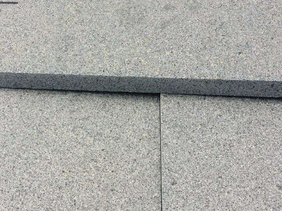 擁有仿石材PC磚的墻面,就像置身于自然山林之中(圖2) 擁有仿石材PC磚的墻面,就像置身于自然山林之中(圖2)