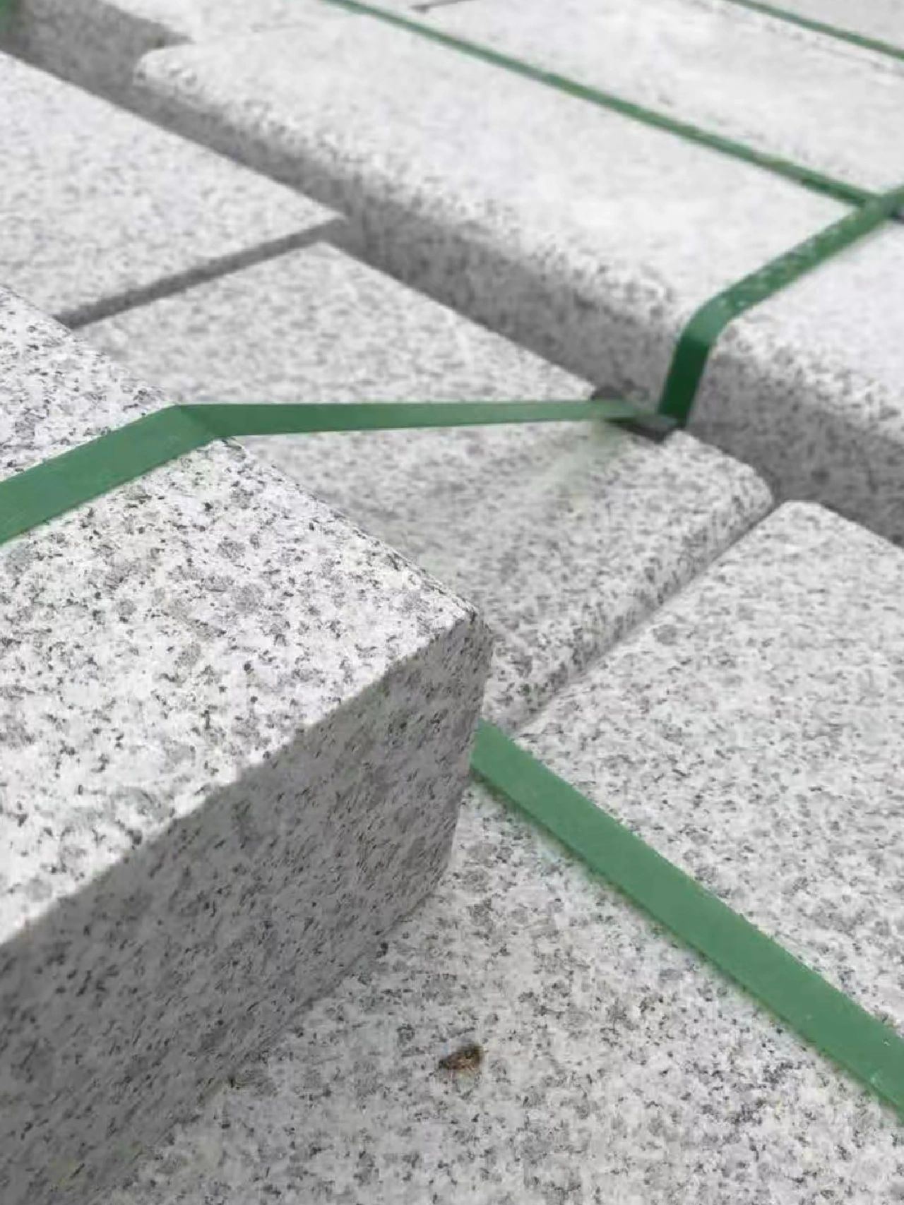 路沿石報價(圖2) 路沿石報價(圖2)