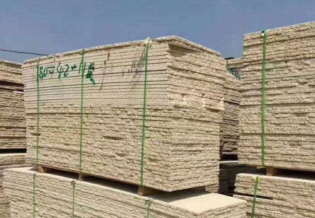 黃銹石雕刻藝術:千年工藝的傳承與創新(圖3) 黃銹石雕刻藝術:千年工藝的傳承與創新(圖3)