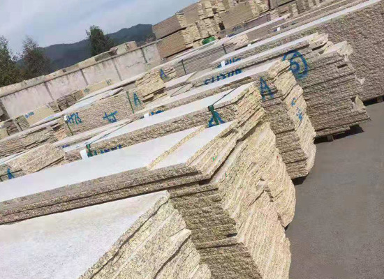 搶眼奪目的黃銹石外墻干掛裝飾,彰顯建筑品質(圖2) 搶眼奪目的黃銹石外墻干掛裝飾,彰顯建筑品質(圖2)