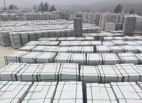 品味與耐久并存:花崗巖石材窗臺的完美選擇(圖1) 品味與耐久并存:花崗巖石材窗臺的完美選擇(圖1)