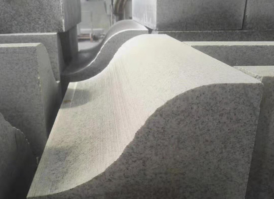 高端奢華的象征:花崗巖石材窗臺的尊貴氣質(zhì)(圖1) 高端奢華的象征:花崗巖石材窗臺的尊貴氣質(zhì)(圖1)