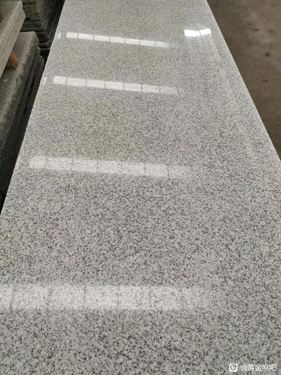 黃金麻石材的多樣應(yīng)用：美化住宅、商業(yè)空間必備之選(圖1)