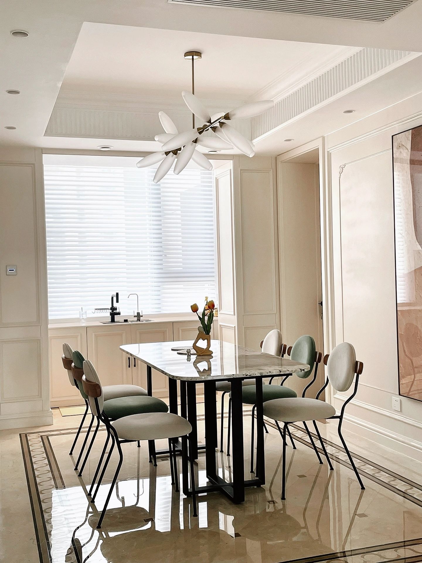 專業(yè)建議：圓弧形石門安裝過程中需要注意的事項(圖2)