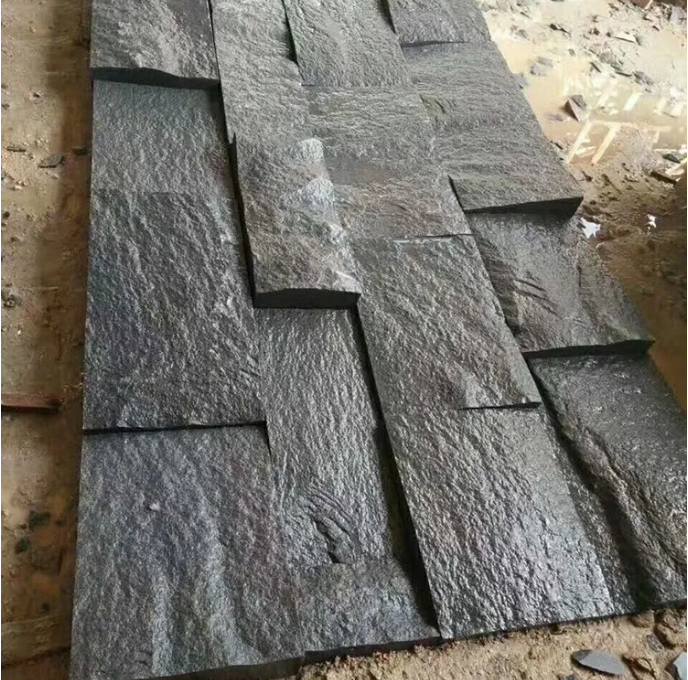 石材斷裂面凹凸景墻