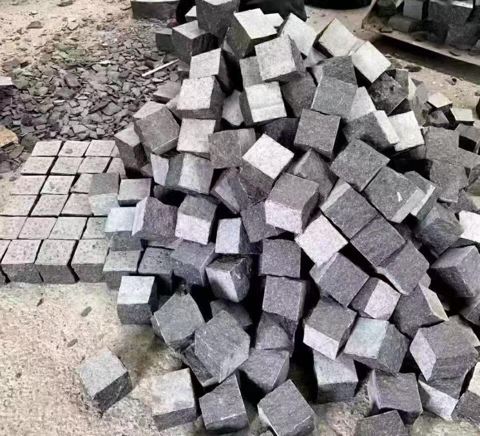 芝麻黑馬蹄石小方磚?(圖2) 10.jpeg