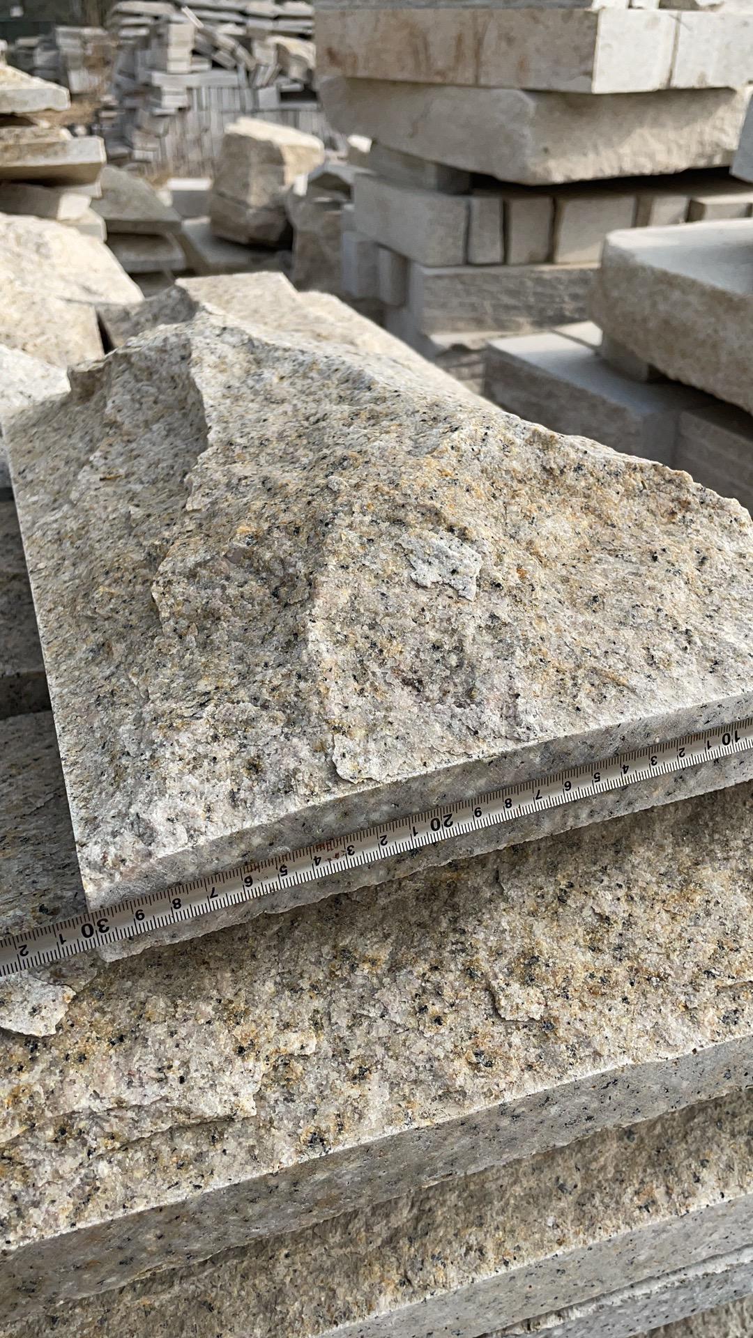 蘑菇石加工顏色種類有哪些?及蘑菇石開槽價(jià)格