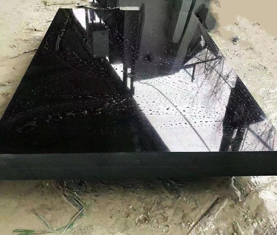 墓碑石材芝麻黑廠家價格(圖3) 墓碑石材芝麻黑廠家價格(圖3)