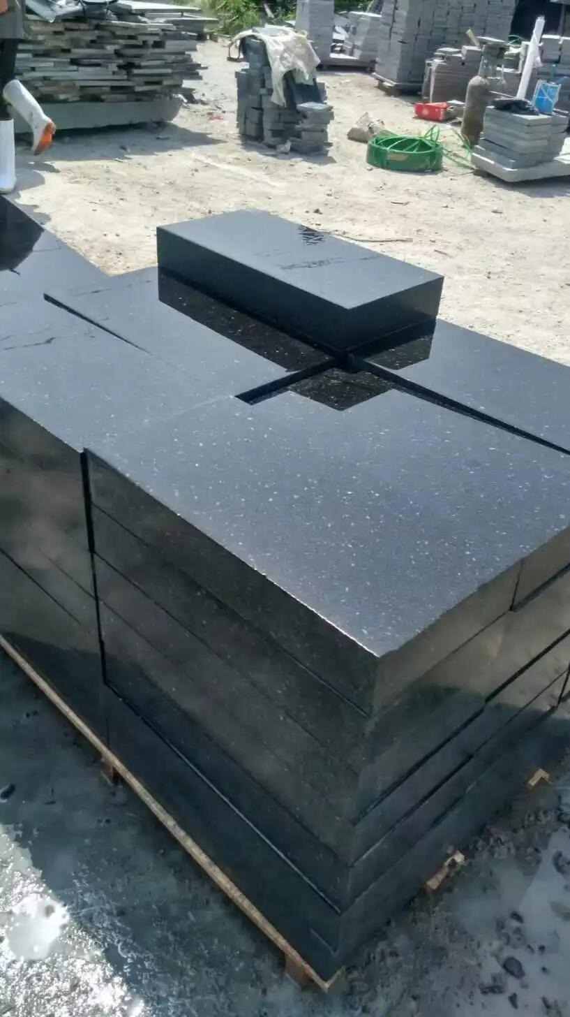 墓碑石材芝麻黑批發(fā)價格(圖5) 墓碑石材芝麻黑批發(fā)價格(圖5)