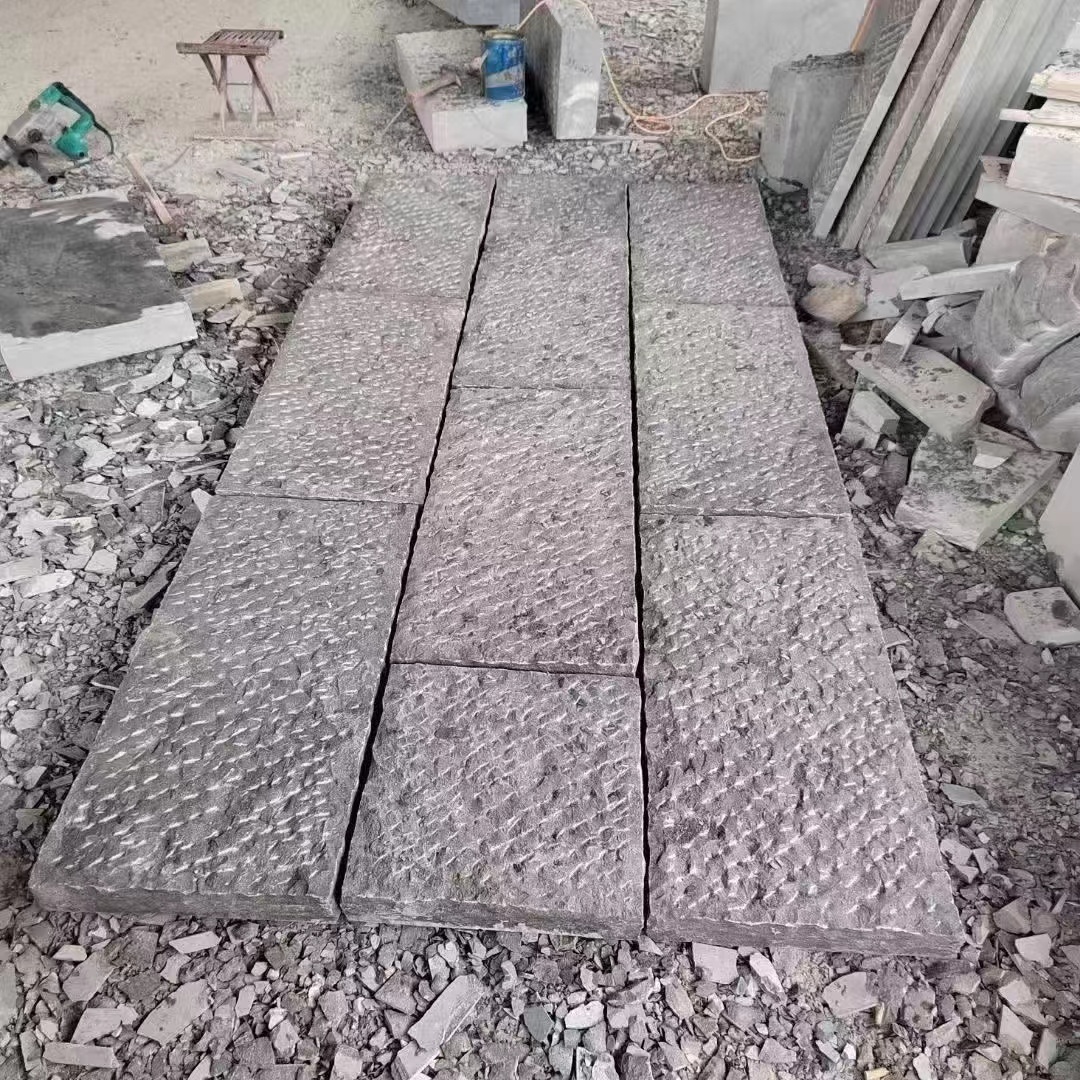 青石臺階踏步石:連接風景,汀步石廠家連接品質(zhì)(圖5) 青石臺階踏步石:連接風景,汀步石廠家連接品質(zhì)(圖5)