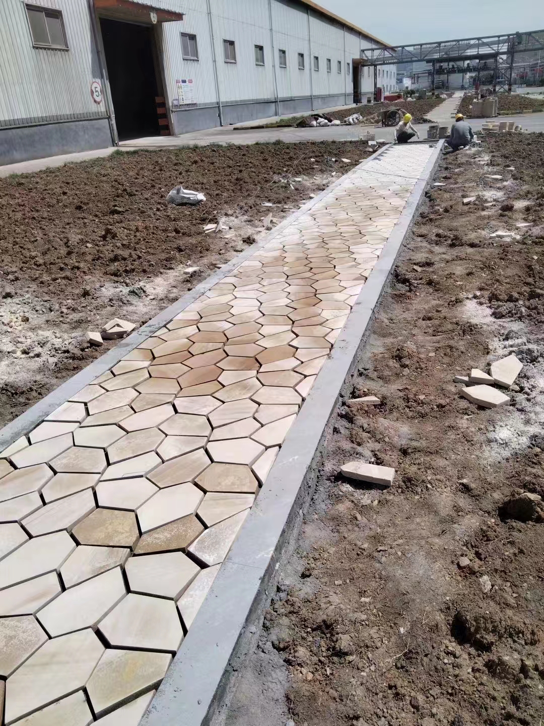 文化石生產(chǎn)廠家揭秘:如何打造出獨具特色的文化石?(圖2) 文化石生產(chǎn)廠家揭秘:如何打造出獨具特色的文化石?(圖2)