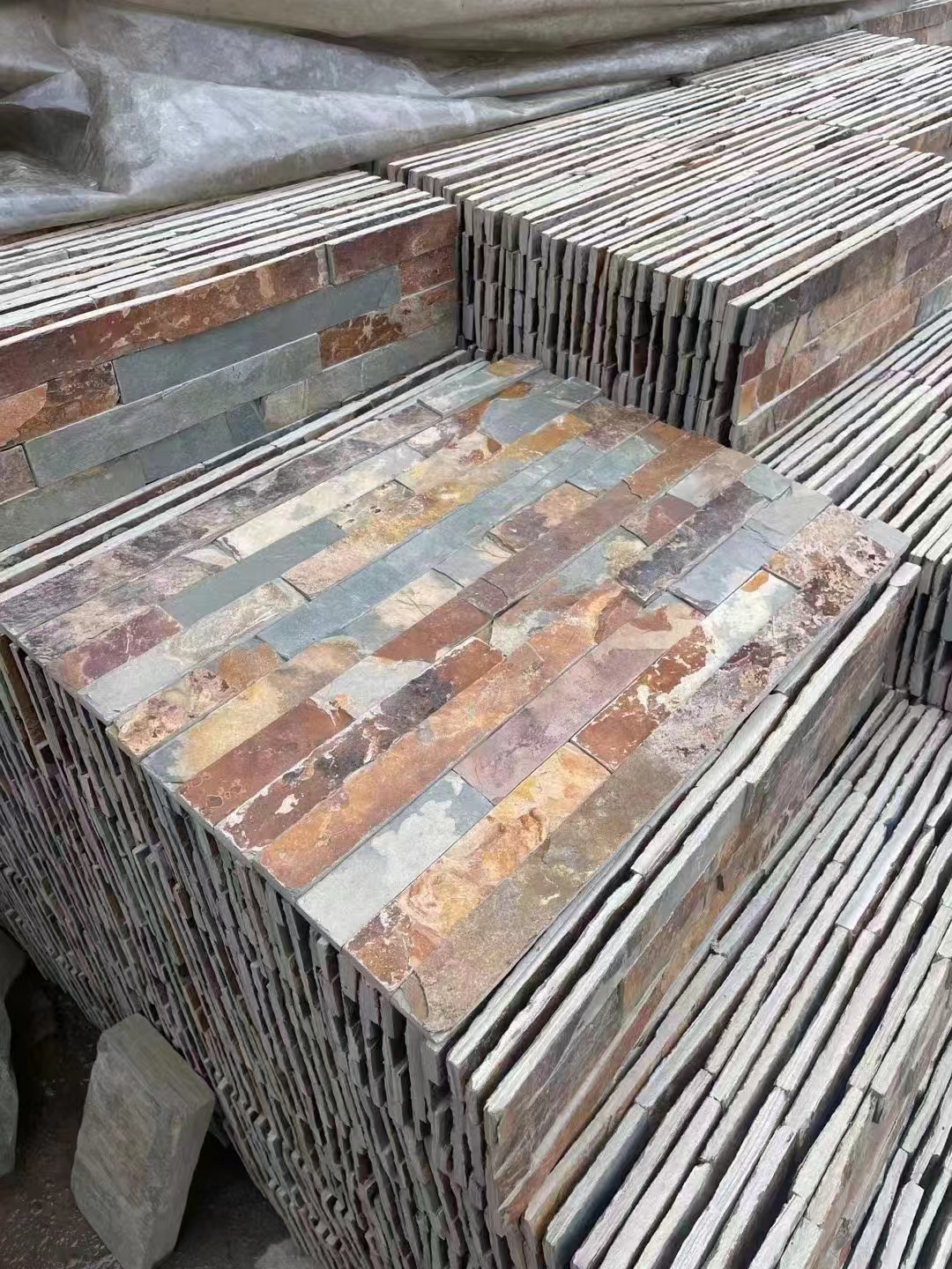 文化石外墻裙每平米價格(圖3) 文化石外墻裙每平米價格(圖3)