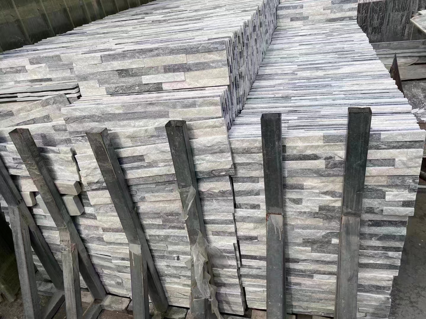 文化石外墻裙廠家供應(yīng)價(jià)