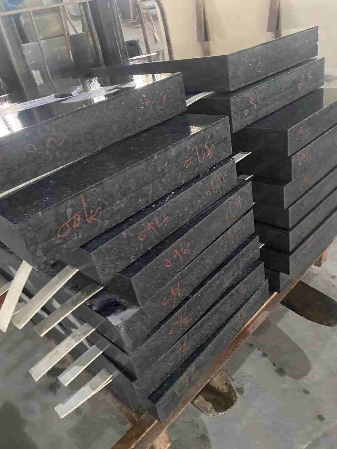 10大工程項目：安哥拉黑石材廠家直供價格參考