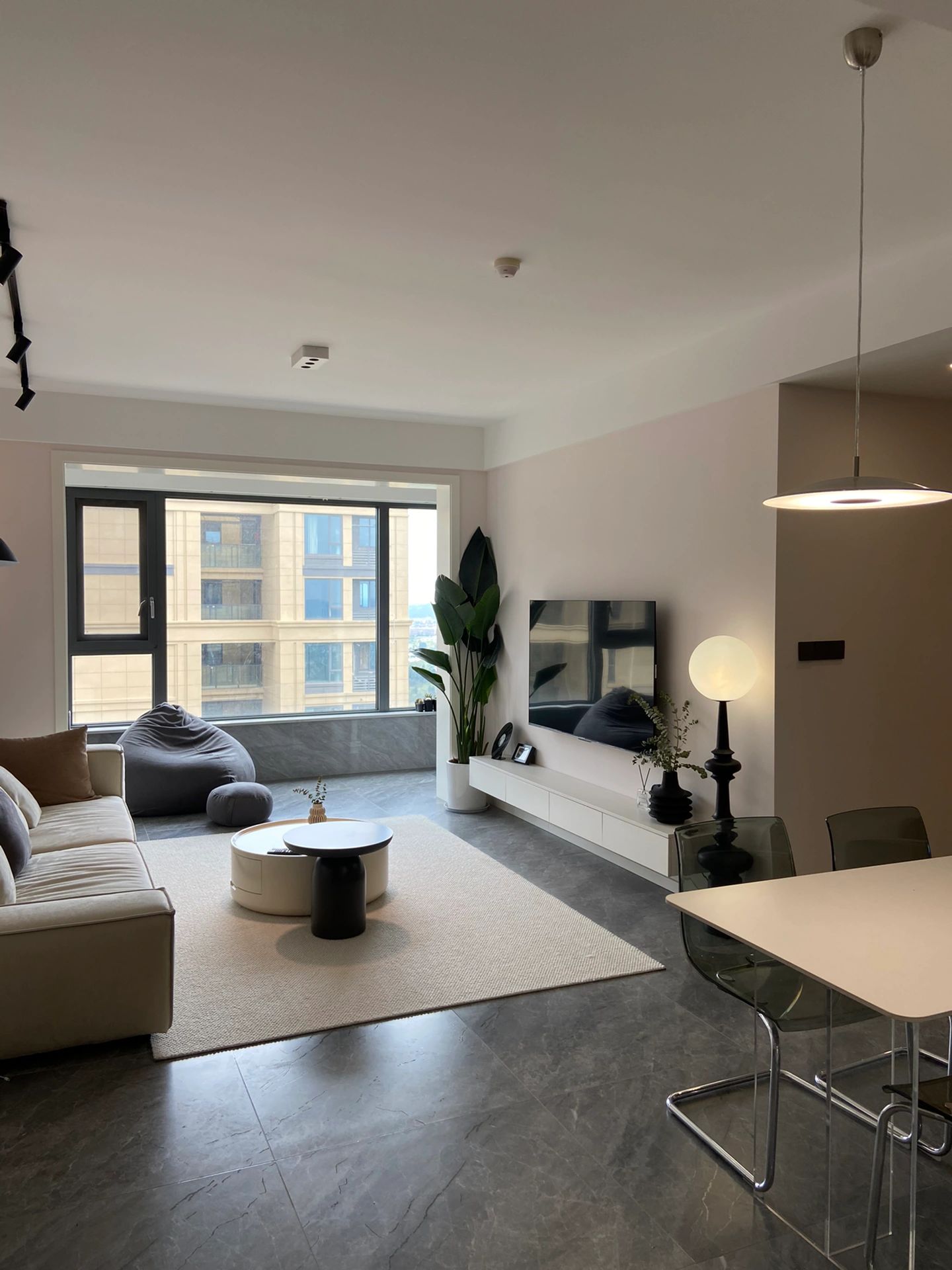 裝修完成后后期換踢腳線好換嗎(圖1) 裝修完成后后期換踢腳線好換嗎(圖1)