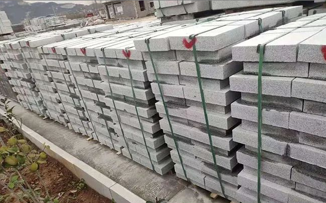 芝麻白火燒板價格為何每平方差異這么大?廠家揭秘真實成本構成!(圖2) 芝麻白火燒板價格為何每平方差異這么大?廠家揭秘真實成本構成!(圖2)