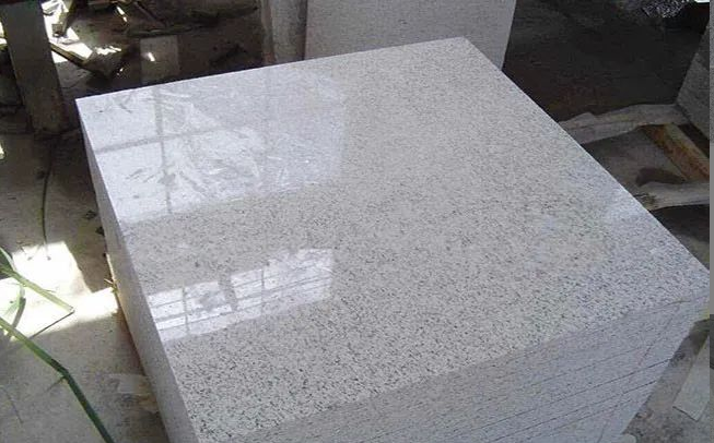 芝麻白花崗巖火燒板地鋪石300×600價(jià)格(圖6) 芝麻白花崗巖火燒板地鋪石300×600價(jià)格(圖6)