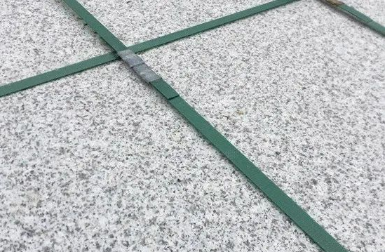 芝麻白火燒板地鋪石3公分厚廠家價格