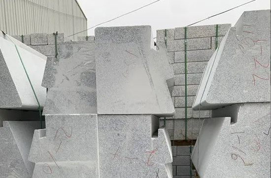 水包砂芝麻白(圖2) 水包砂芝麻白(圖2)