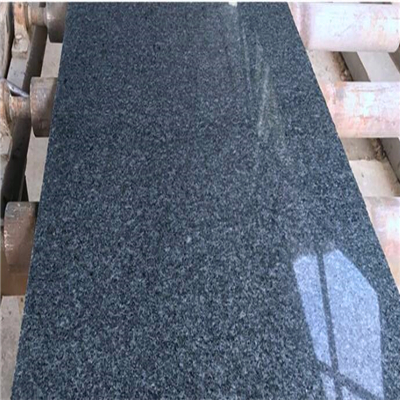 花崗巖石材廠家批發中芝麻黑石材和g654花崗巖差異(圖1) 花崗巖石材廠家批發中芝麻黑石材和g654花崗巖差異(圖1)