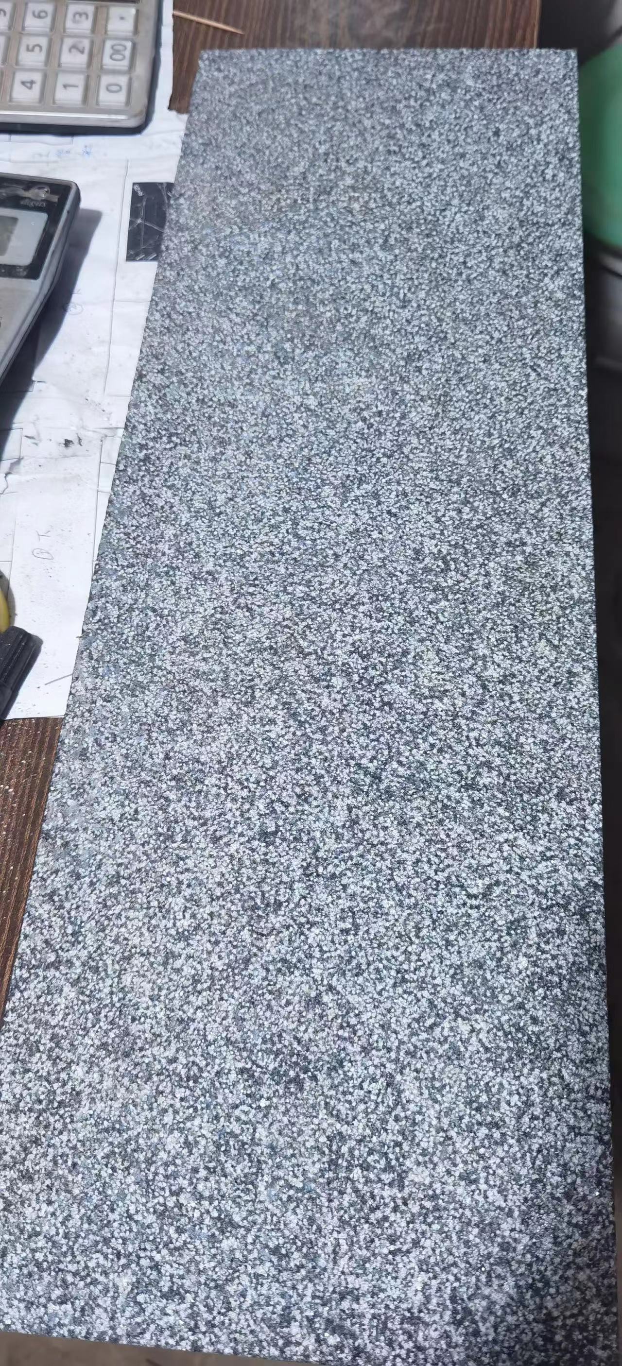 芝麻黑石材廠家芝麻黑火燒板工程案例(圖3) 芝麻黑石材廠家芝麻黑火燒板工程案例(圖3)