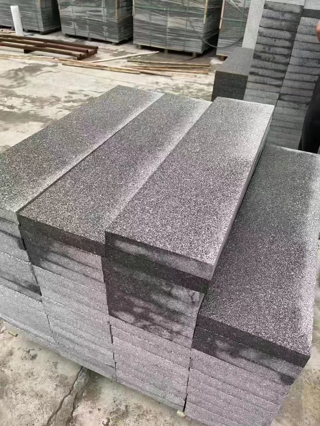 批發(fā)廠家視角:G655與G654石材的差異比較(圖3) 批發(fā)廠家視角:G655與G654石材的差異比較(圖3)