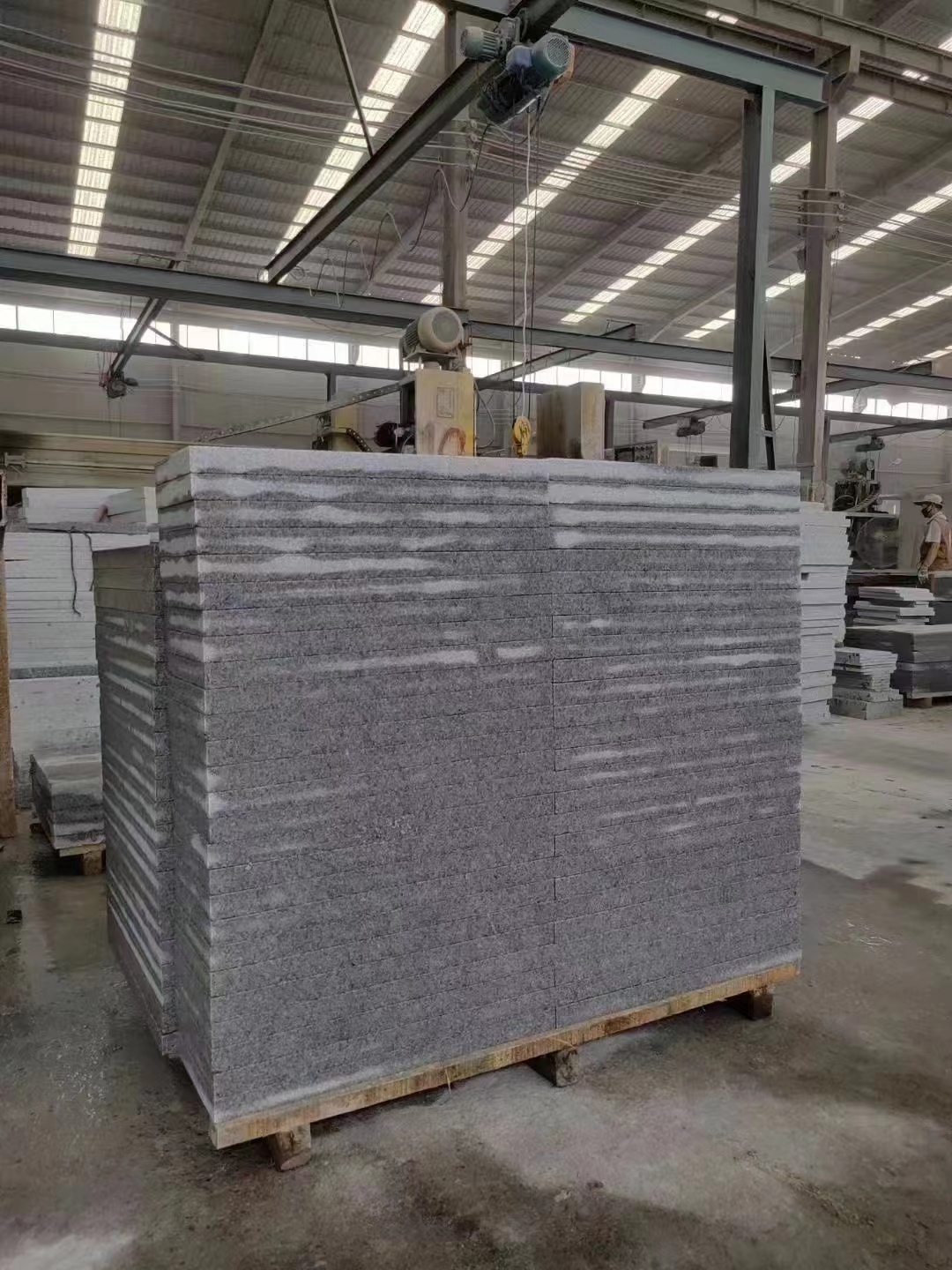 芝麻黑光面大理石墻面裝飾施工要點