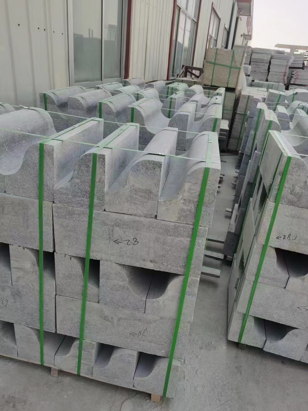 20mm厚度芝麻灰花崗巖承重能力計算(圖2) 20mm厚度芝麻灰花崗巖承重能力計算(圖2)