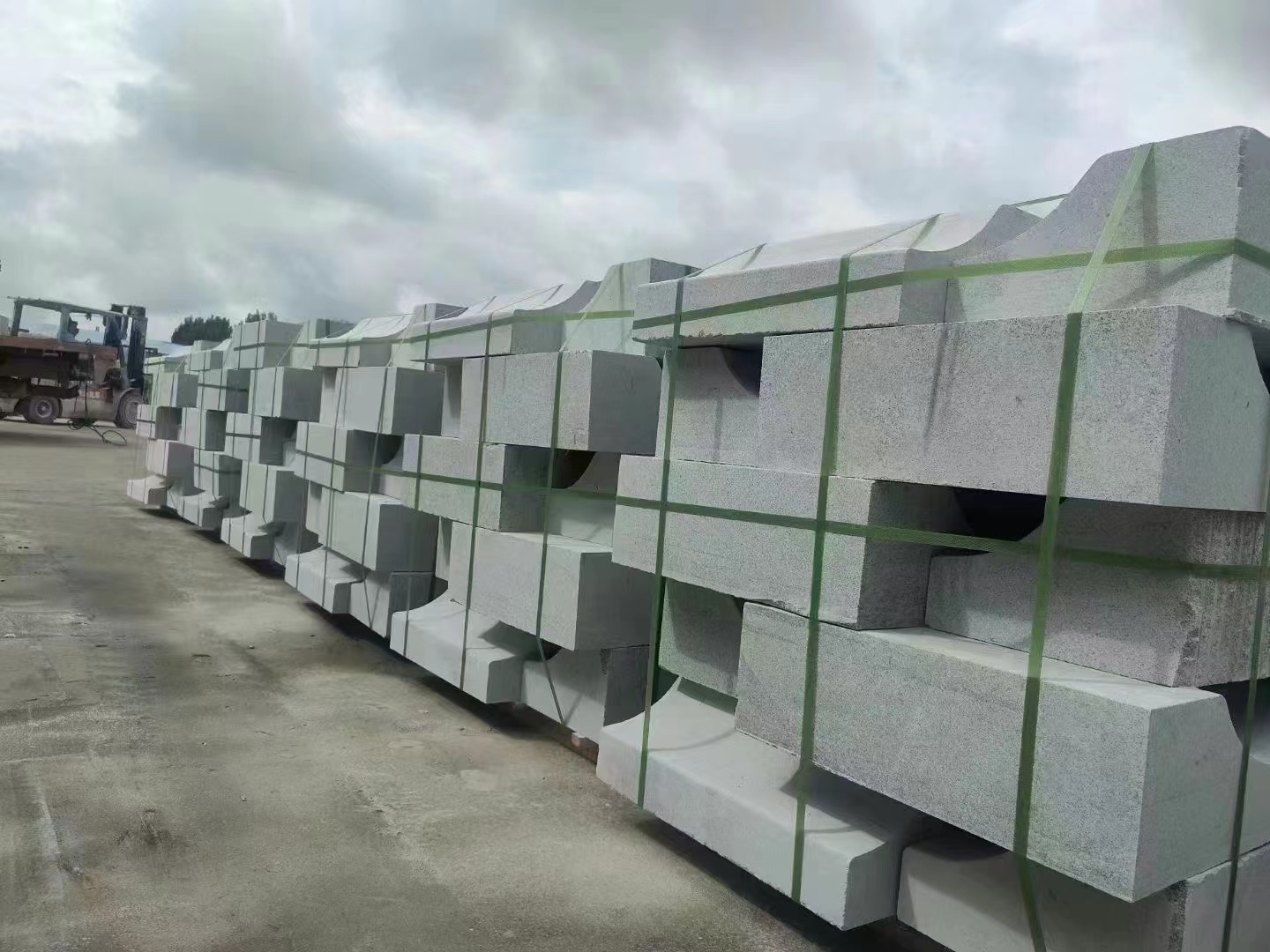 20mm厚度芝麻灰花崗巖承重能力計算(圖4) 20mm厚度芝麻灰花崗巖承重能力計算(圖4)