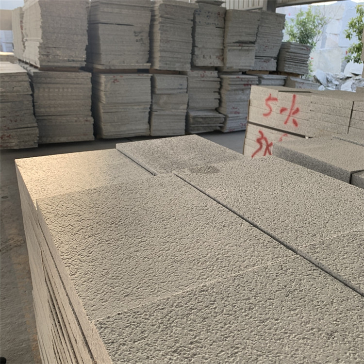 河北芝麻灰花崗巖側石(圖1)