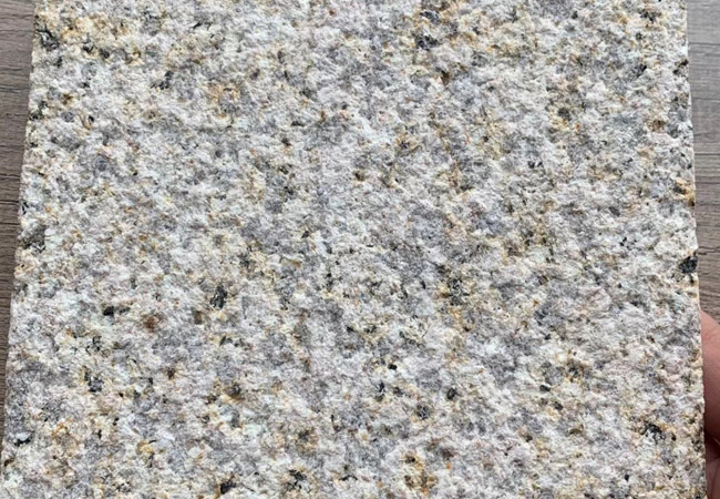 黃銹石和黃金麻哪個更好 黃銹石和黃金麻哪個更好