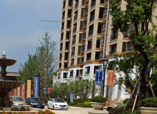 黃金麻干掛石材.jpg 黃金麻干掛石材.jpg