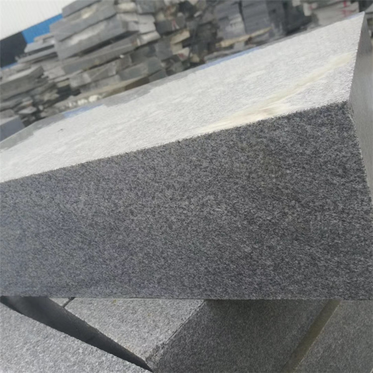 芝麻灰花崗巖面板厚度50mm(圖3)