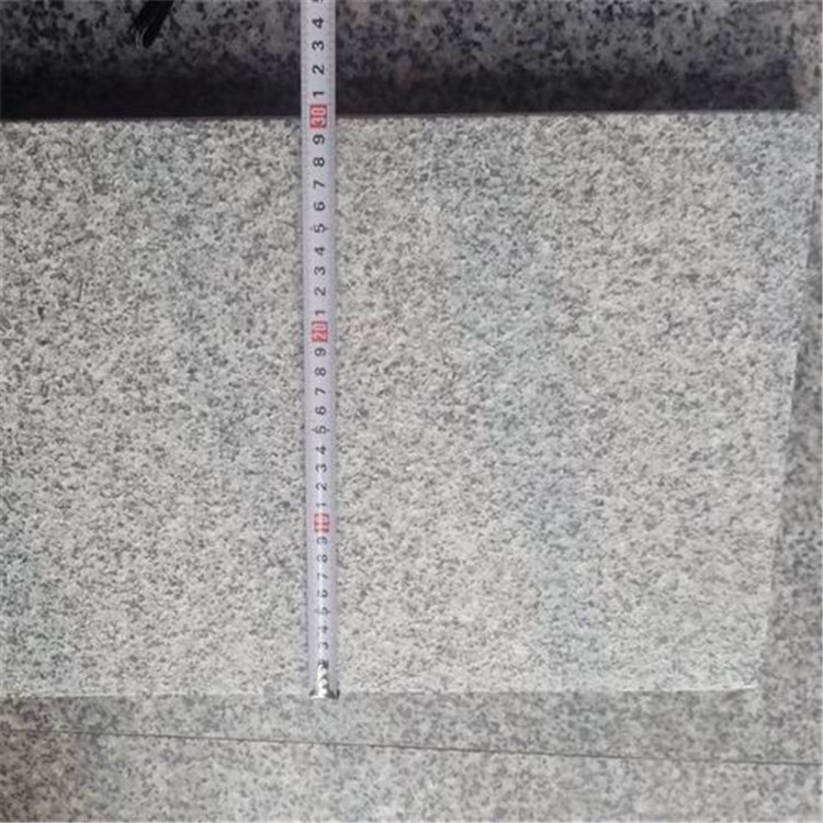 什么是黑山石?(圖2) 什么是黑山石?(圖2)