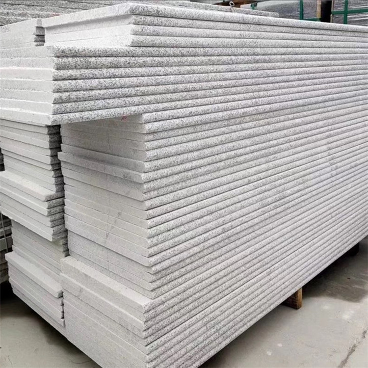 燒面芝麻灰花崗石圖片