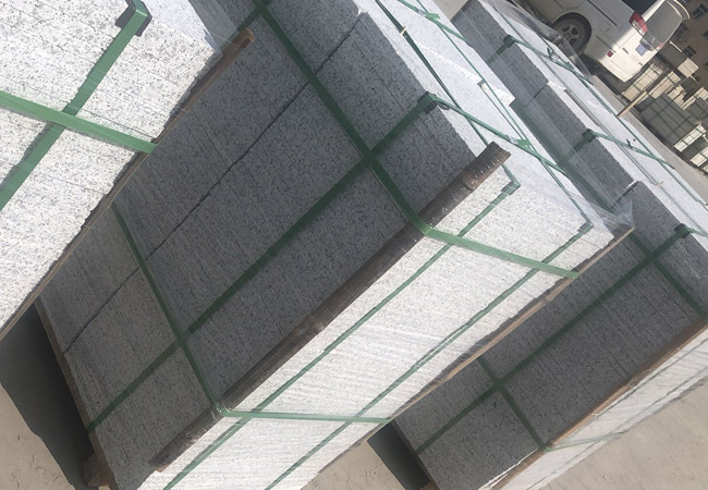 江西芝麻白石材礦山在哪 江西芝麻白石材礦山在哪