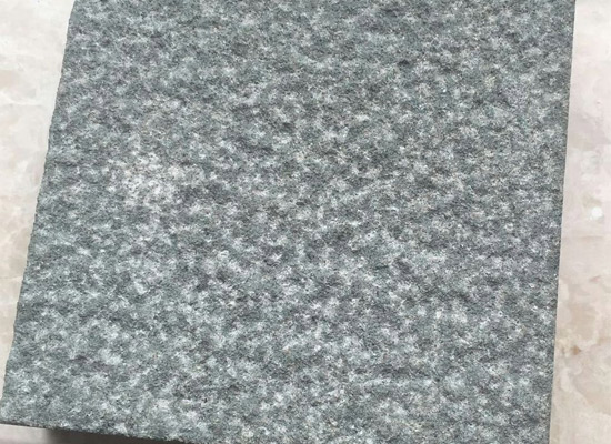 芝麻白路邊石廠家批發價格多少?