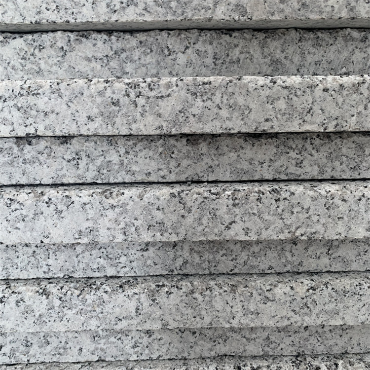 花崗巖芝麻灰和芝麻白做墓碑(圖3)