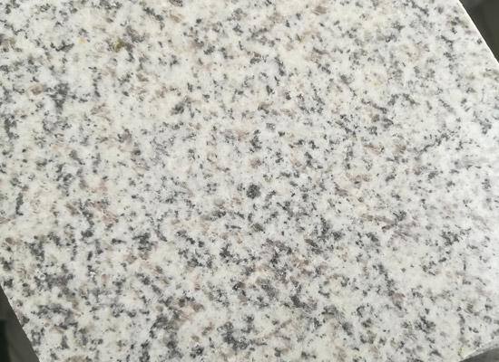 青石欄桿的安裝方法及各種款式的青石欄桿欣賞(圖2) 青石欄桿的安裝方法及各種款式的青石欄桿欣賞(圖2)