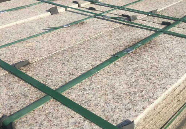 1600401797137931.jpg 黃銹石火燒面石材.jpg