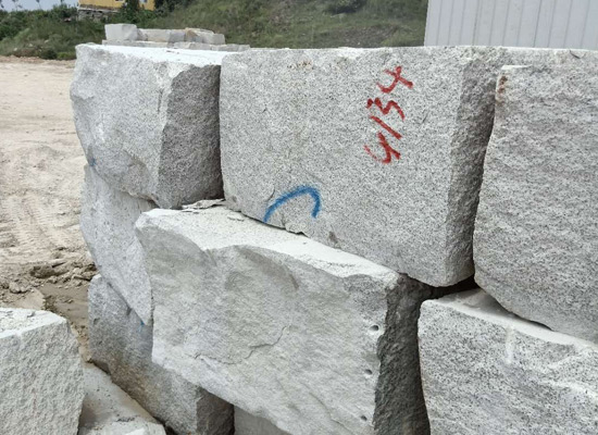 石材鋪裝時(shí)板材對(duì)接拼接注意哪些?(圖4) 石材鋪裝時(shí)板材對(duì)接拼接注意哪些?(圖4)