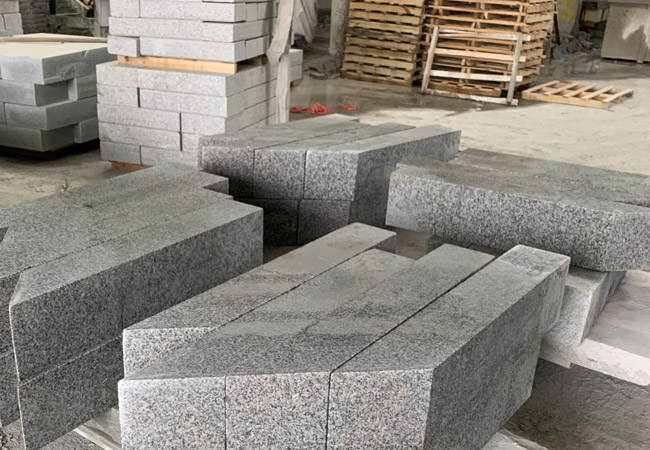 江西芝麻白石材礦山在哪 江西芝麻白石材礦山在哪