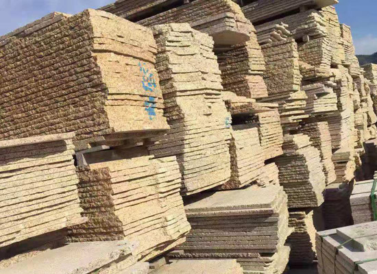 冰糖葫蘆做出來容易化糖與那些因素有關(guān)(圖2) 冰糖葫蘆做出來容易化糖與那些因素有關(guān)(圖2)